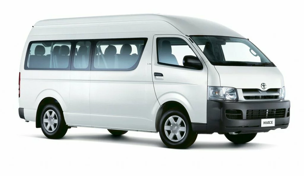 toyota hiace high roof front view