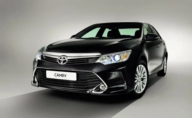 2015 toyota camry facelift